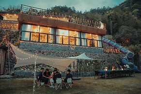 Hualu Yuejian Parent Child Homestay