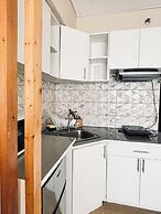 A Tranquil Hideaway in the City 332