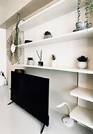 A Tranquil Hideaway in the City 332