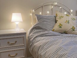 Betty's Farm Cottage