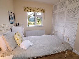 Betty's Farm Cottage