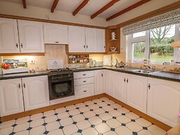 Betty's Farm Cottage