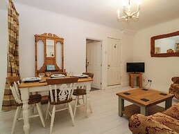 The Coach House Apartment