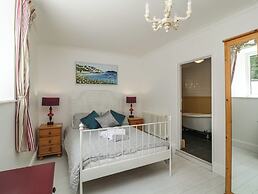 The Coach House Apartment