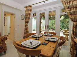 The Coach House Apartment