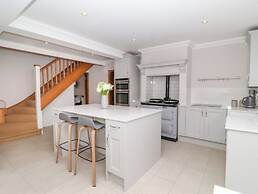 Brook Lodge