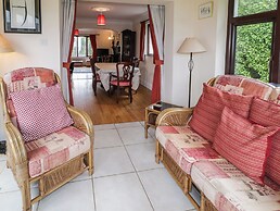 Tudor Lodge