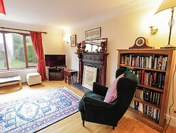 Tudor Lodge
