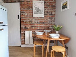 8 Biddlecombe Orchard