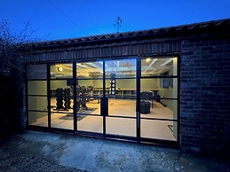 Oak Cottage