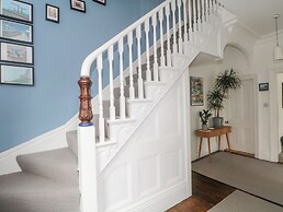56 Riverdale Road