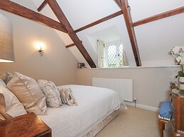 The Old Manor Apartment