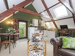 The Old Manor Apartment