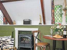 The Old Manor Apartment