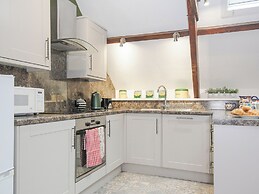 The Old Manor Apartment