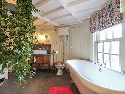 The Lazy Squire by The Water