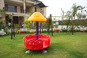 Devsha Jungle Resort