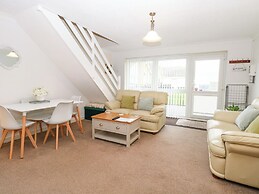 19 Waterside Park