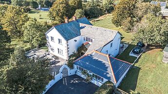 The Manor House Skerry Vore