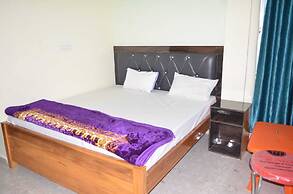 Hotel A.V Priya By GRB