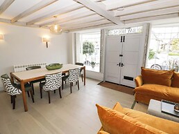 Bay House Cottage