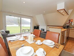 Lodge 2 - Inglewood Lodge