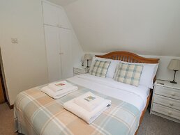 Lodge 2 - Inglewood Lodge