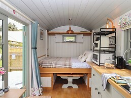 Burr 2 Shepherds Hut