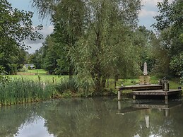 Burr 2 Shepherds Hut