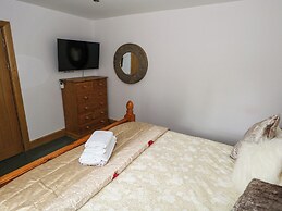 Canal Cottage