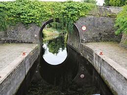 Canal Cottage