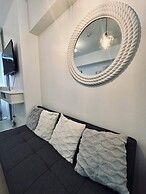 Your Minimalist Cozy Haven