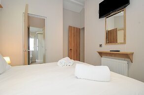 Lodge 72 at Riviera Bay Coastal Retreat