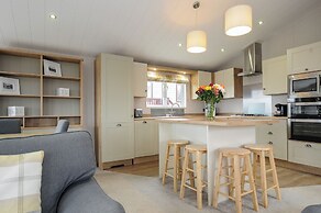 Lodge 72 at Riviera Bay Coastal Retreat