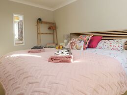 Jaspers Retreat, Formerly Known as Starfish Cottage