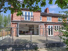 Dolly's House