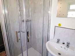 Cwtch Winnie Shepherds Hut