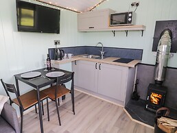 Cwtch Winnie Shepherds Hut