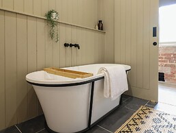 Alder Cottage - Fold Yards