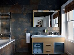 Zanzibar Beach House