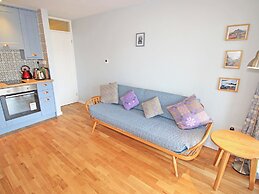 56C South Snowdon Wharf