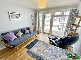 56C South Snowdon Wharf