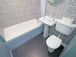 56C South Snowdon Wharf