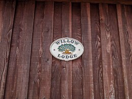 The Willow Lodge