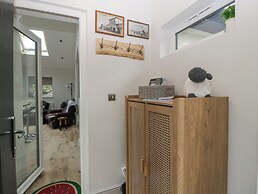 Torino Lodge