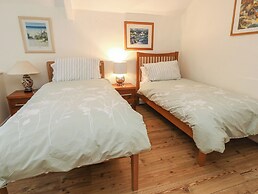 Poppy Cottage