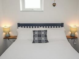 Fron Heulog Cottage