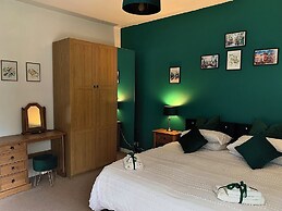 The Wizard's Chamber