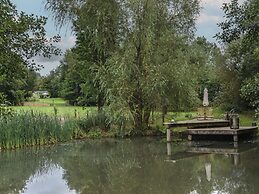 Burr 1 Shepherds Hut
