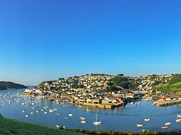 3 The Salcombe